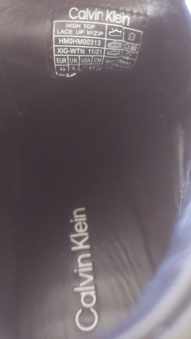 Vând pantofi Calvin Klein