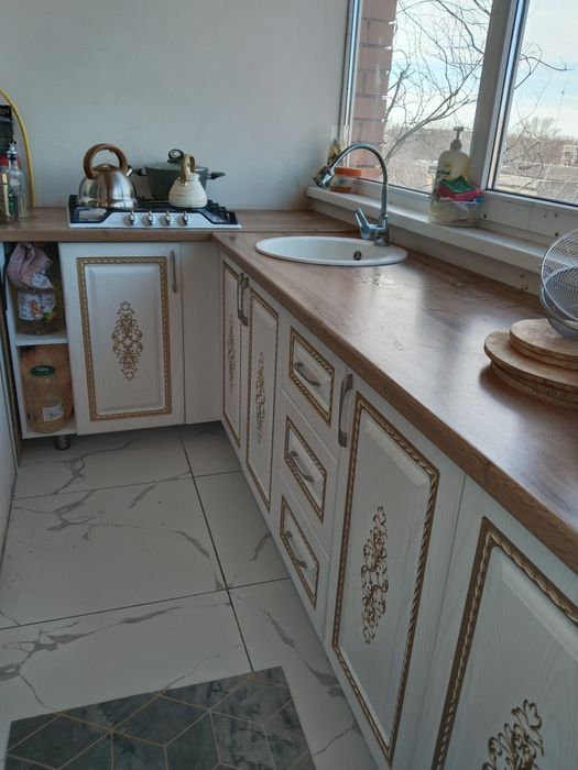 Продам квартиру евро двушку Циолковского
