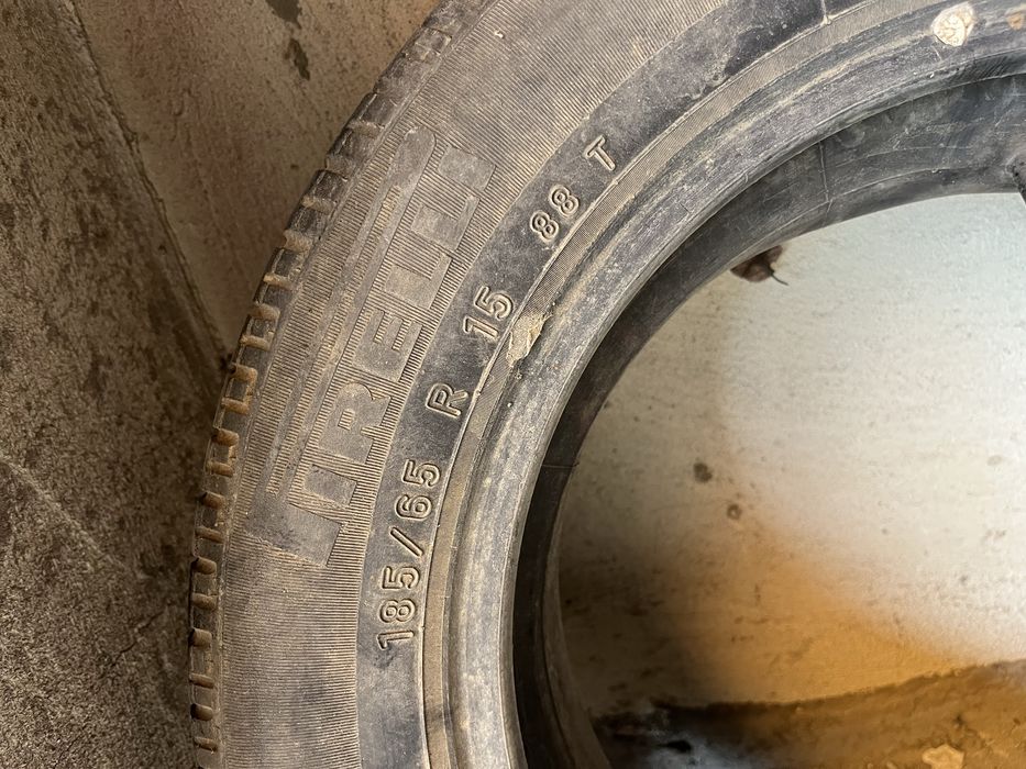 Покрышка Pirelli 185/65/15