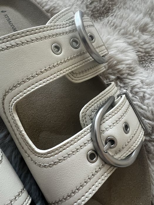 Масивни чехли Stradivarius с катарами