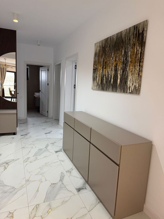 Inchiriez apartamente 3 camere bloc nou
