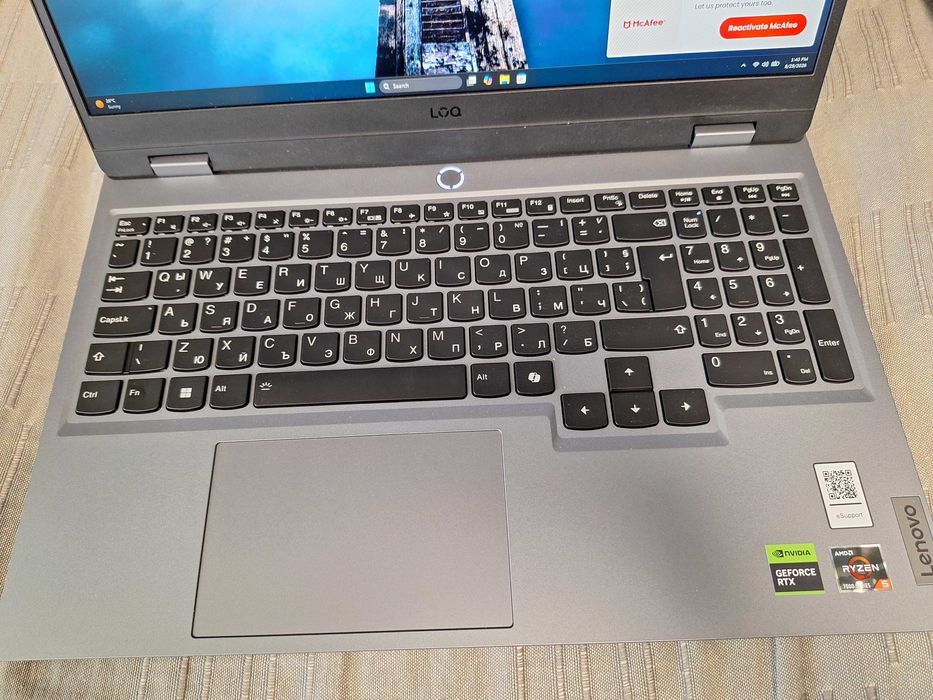 Лаптоп Lenovo LOQ 15arp9