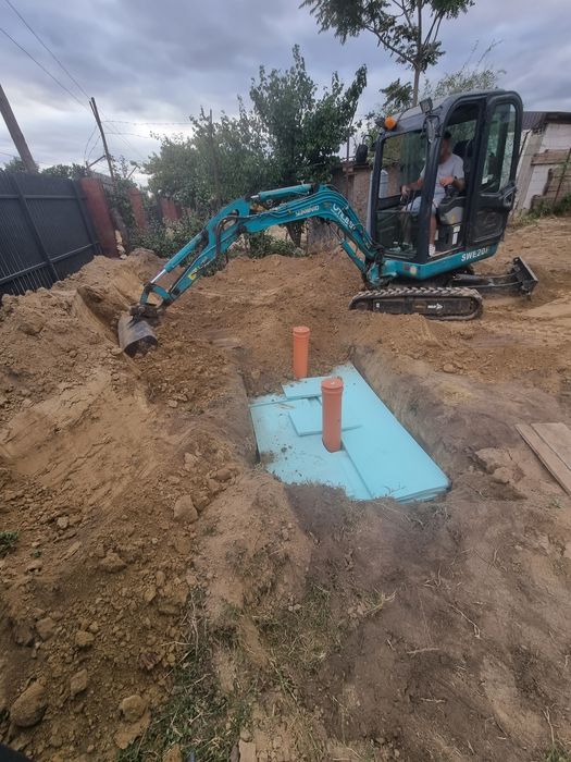 Miniexcavator/Picon/Transport Basculabil de inchiriat