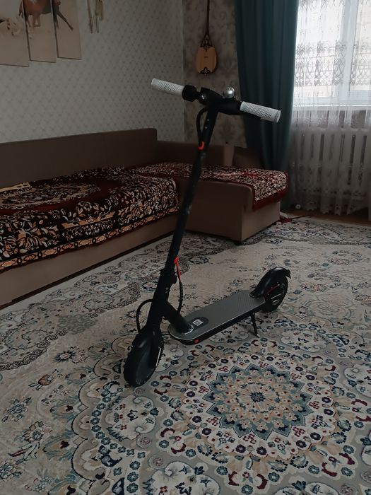 Продам электро самокат