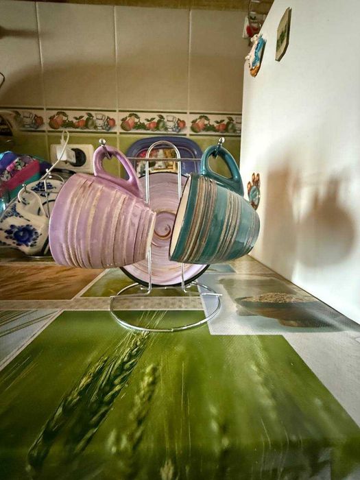 Подставка / держатель для 2-х чашек и блюдец