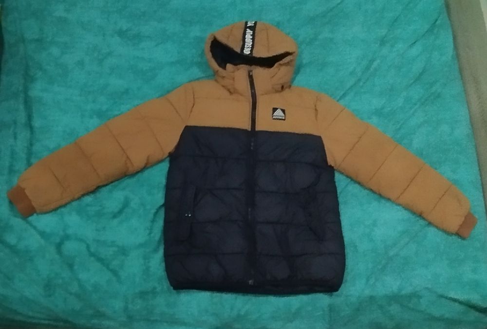 Оригинално яке на H&M
