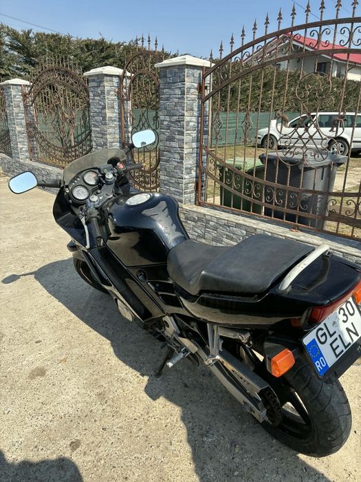 Vand Honda cbr 600 f