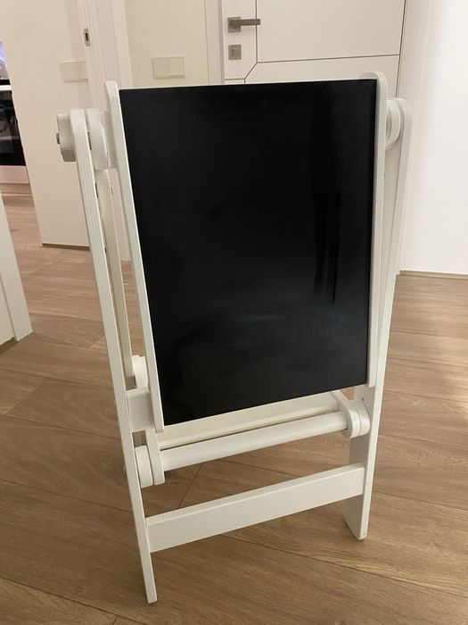 Продаю башню помощника с доской для рисования