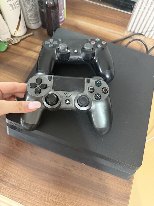 Ps4 в отличном состоянии