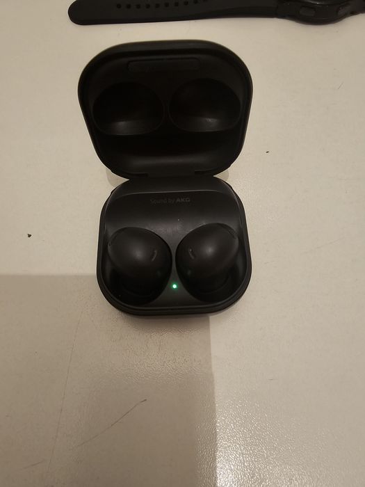 Продаю galaxy buds 2 pro