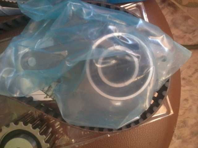 комплект ГРМ Renault