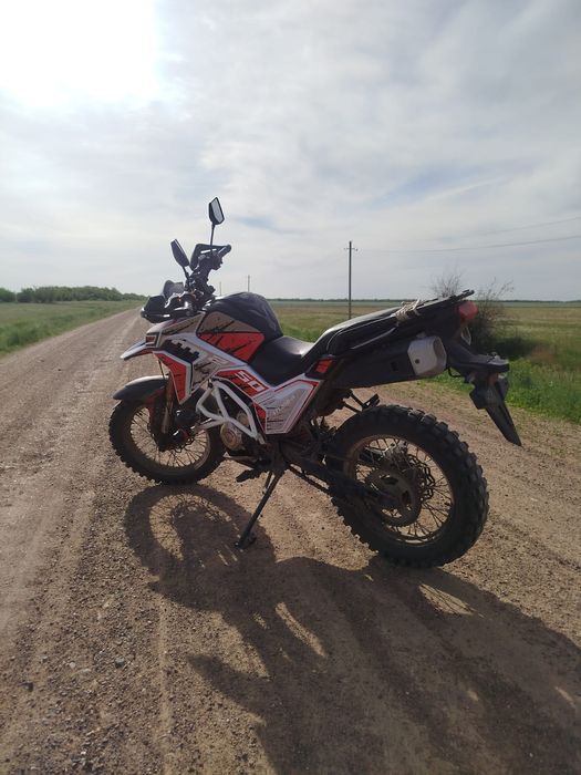 Эндуро Sycmcc 250cc