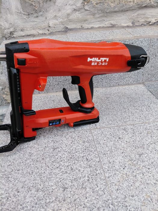 Hilti BX 3-22  Nuron безкабелен пистолет за пирони за бетон