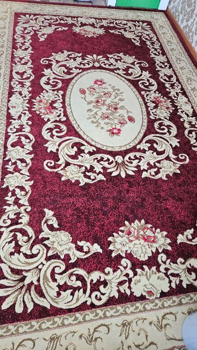 Продам натуральный ковер