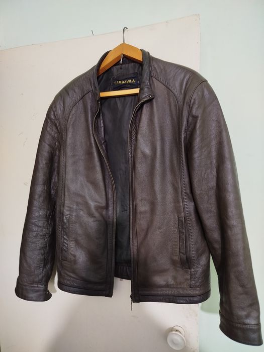 Продам кожаные куртки.