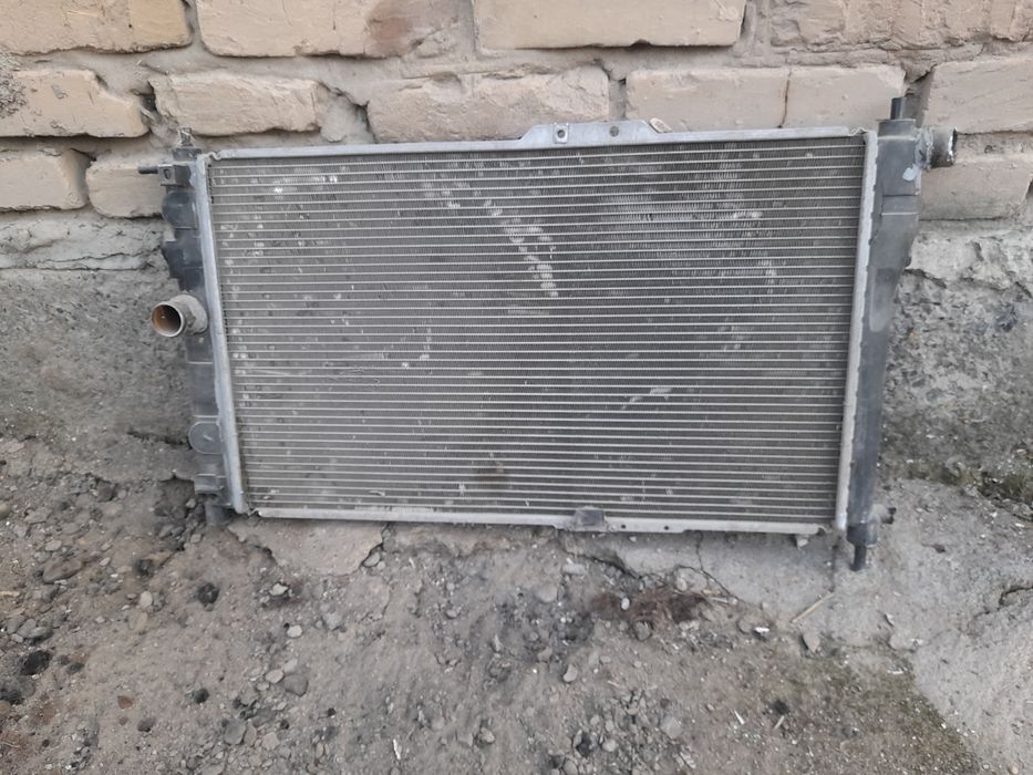 Радиатор оргинал завод нексия 2