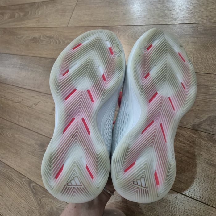 Баскетболни маратонки