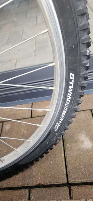 Bicicleta pt fetita  9-12 ani