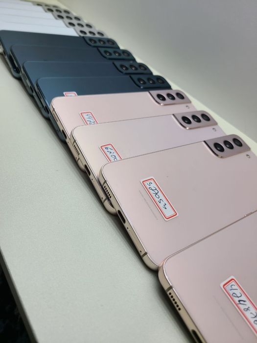 Samsung S22 plus 8/256 GB