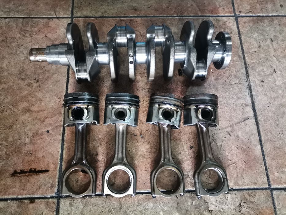 Chiulasa/vibrochen/pistoane 1.6tdci euro 5