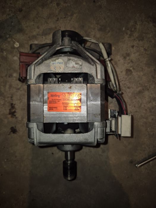 Двигатель для стиральной машинкы