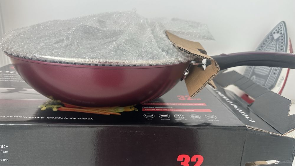 Кравать и скавародка