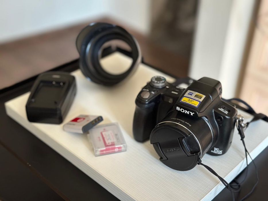 Продам фотоаппарат Sony