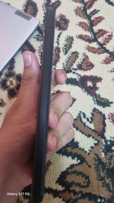 Redmi 15. 1 yil kafolati bor. Deyarli yangi