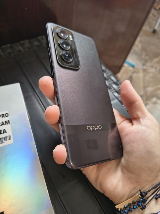 OPPO RENO 12 Pro 12gb ram