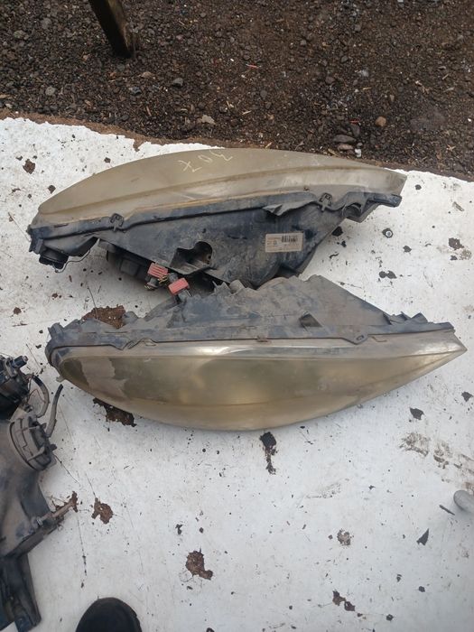 Фары Пежо 307 в оригинале