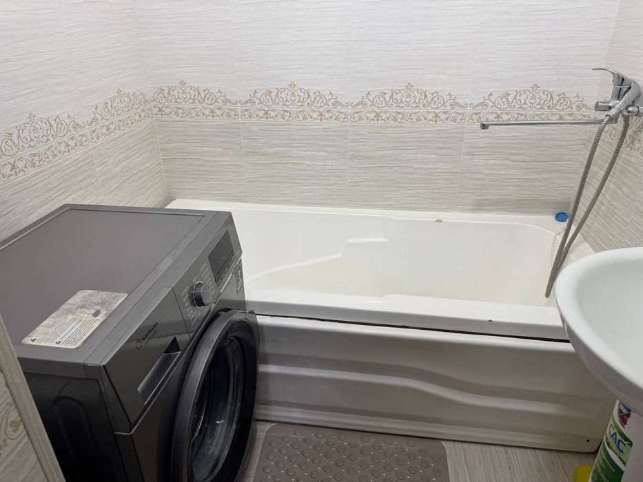 Motrid 3 etaj 3 xonali ijaraga beriladi 90 kvadrat