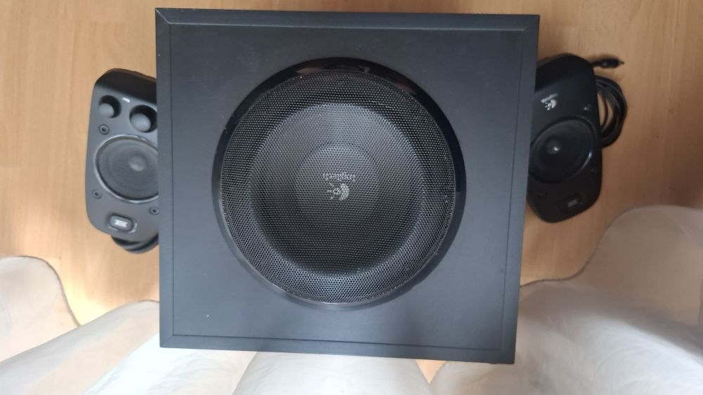 Boxe 2.1 Logitech Powerful THX Sound Z625, Negru