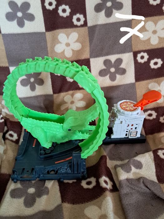 Hot Wheels писти