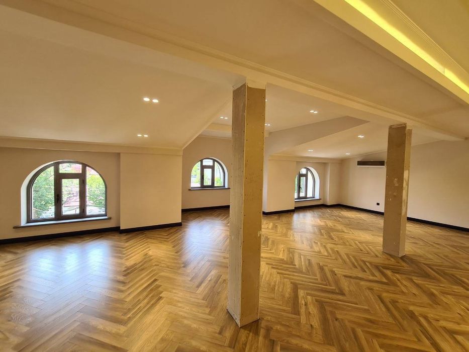 Дом 8 комнат, 600м² Мирзо Улугбекский район, Циалковский