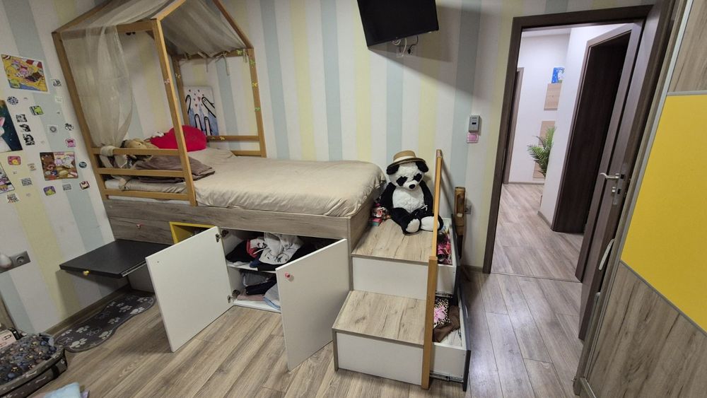 Детска стая. Легло.