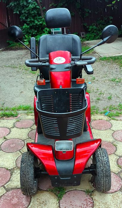 Carucior persoane cu handicap