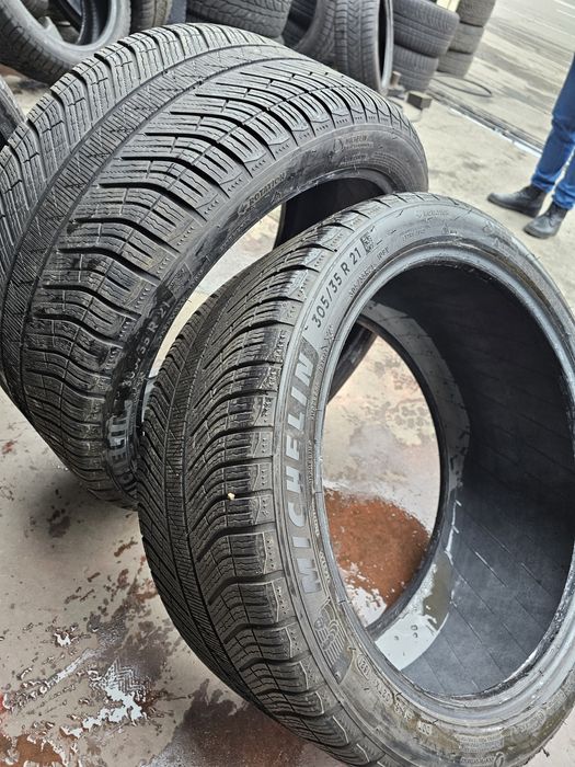 Anvelope iarna 305 35 21