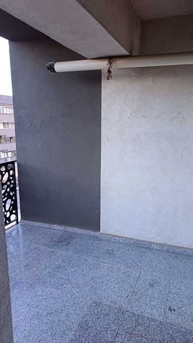 Garsoniera de vânzare