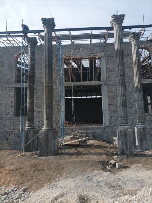 Римские калона (Rim ustunlari)