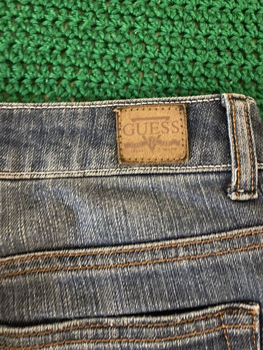 Blugi Guess marime 26