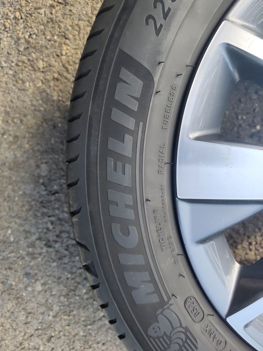 225/55/17" 4бр Michelin primacy 4,dot0522,5mm