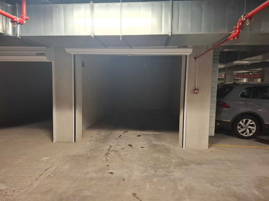 Продава се Многостаен апартамент в Бургас, Изгрев - 111 кв.м за 2252 €/кв.м - Снимка #17