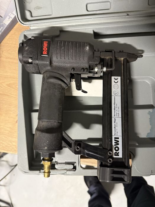 Pistol capse pneumatic