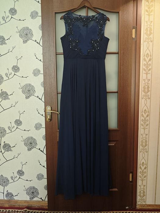 Продается вечернее платье