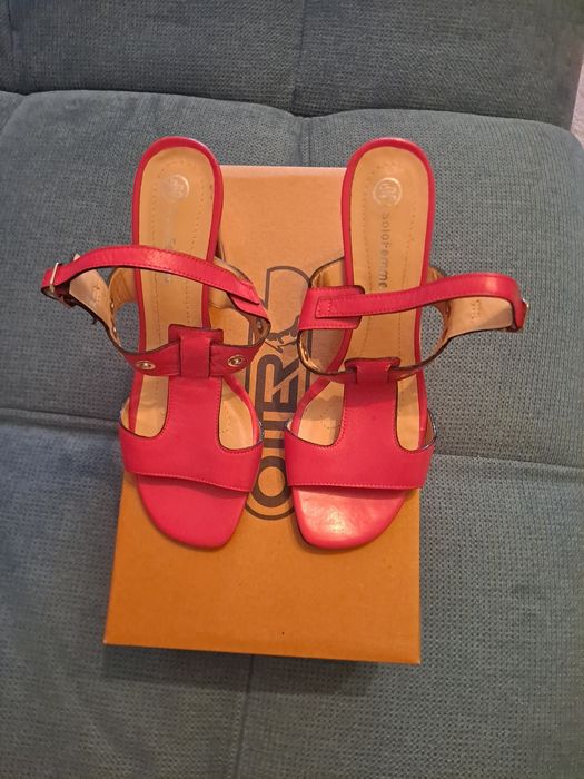 Pantofi damă tip sandale