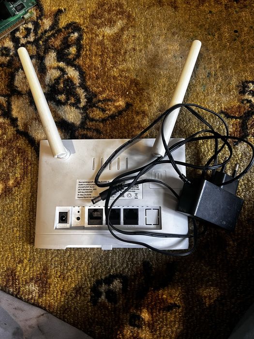 Продается роутер Билайн.