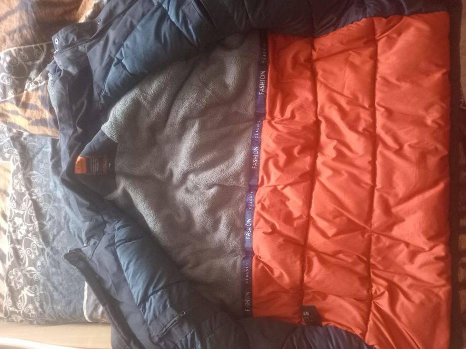 Зимняя куртка,  не носилась