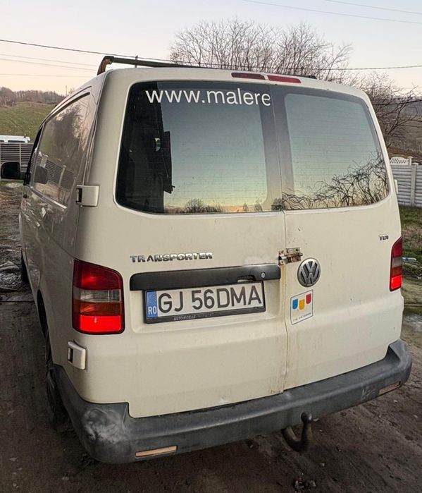 Vând VOLKSWAGEN Transporter T5