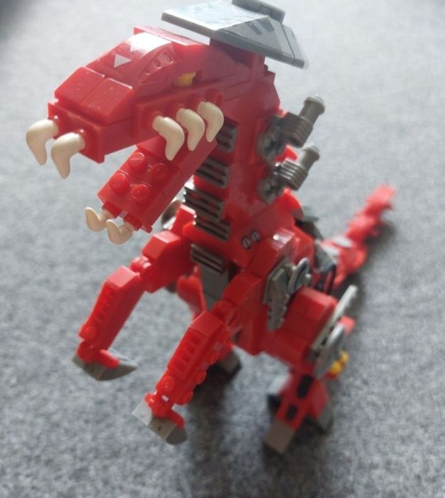 Lego Dinozaur Roșu
