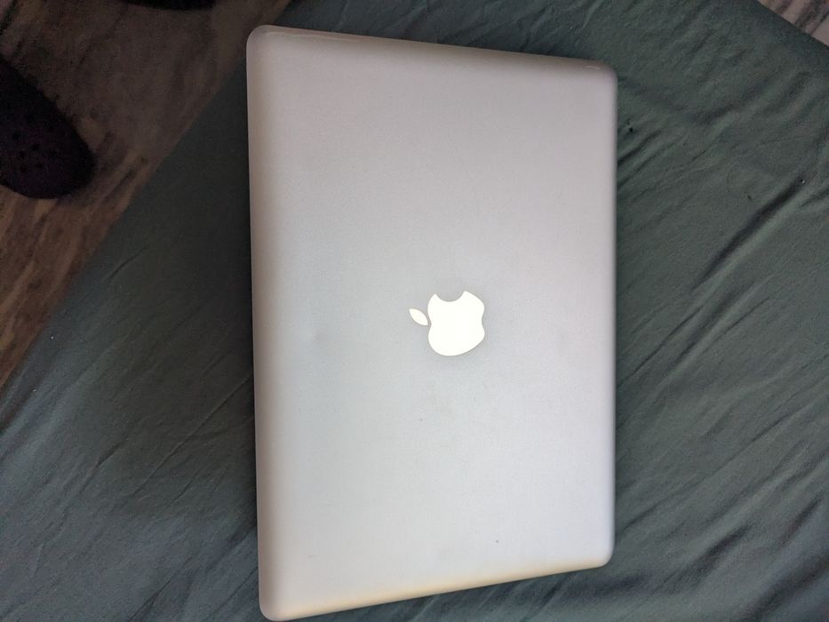 MacBook Pro 13.3" – 16GB RAM / SSD 256GB - macOS ventura